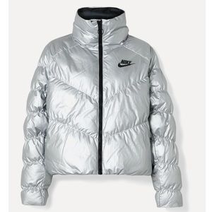 Nike Puffer